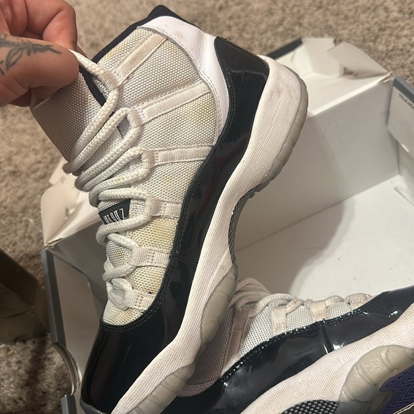 Air Jordan 11 retro size 6 - Picture 4 of 4